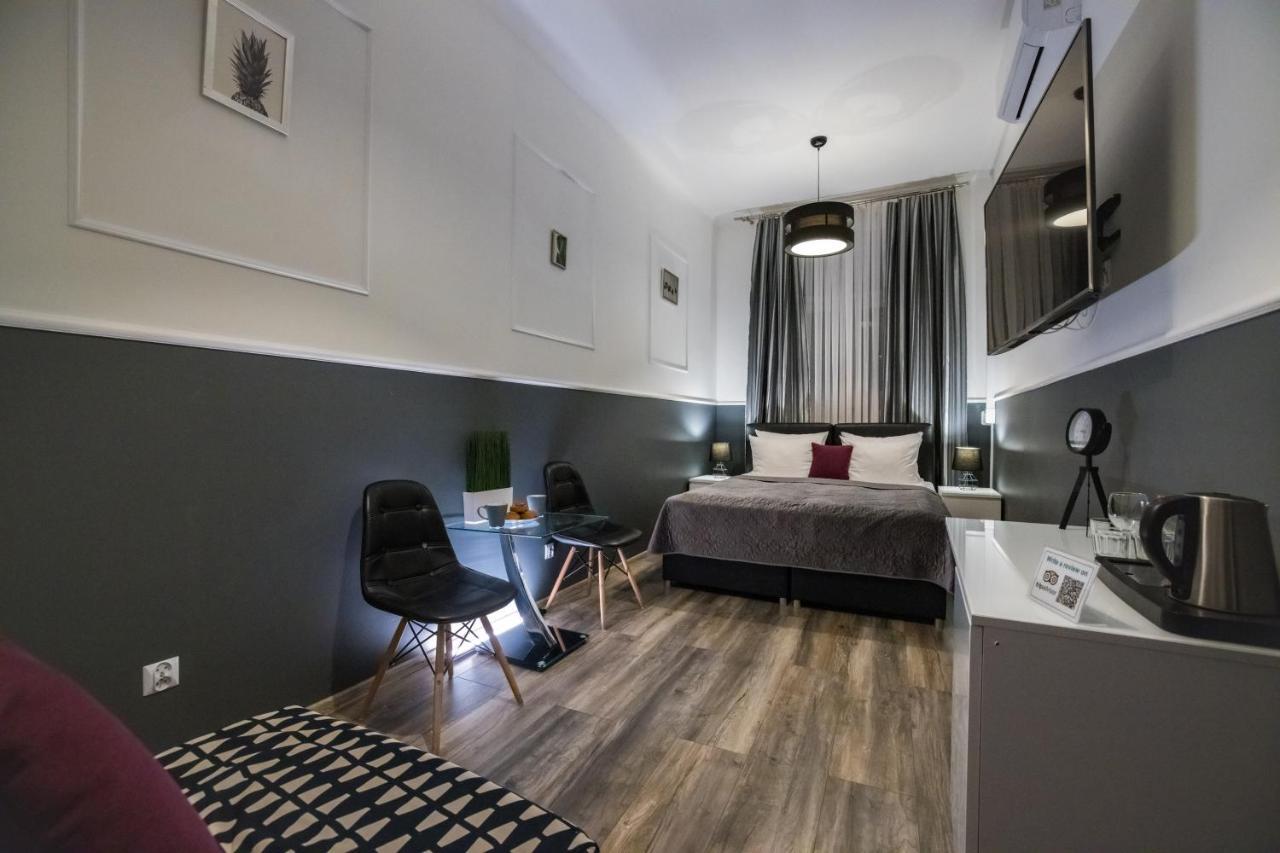 Leo Apartments Main Square Kraków Eksteriør billede