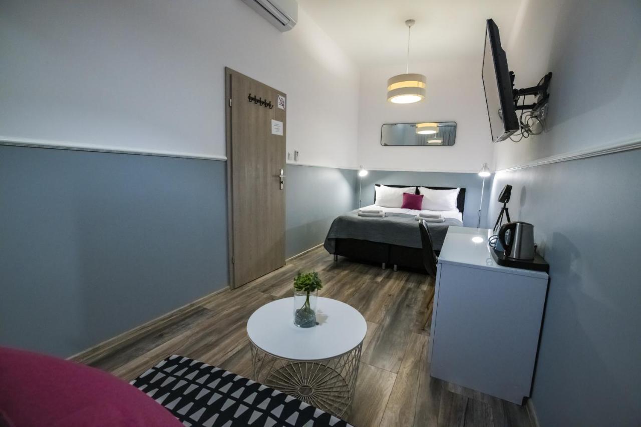 Leo Apartments Main Square Kraków Eksteriør billede