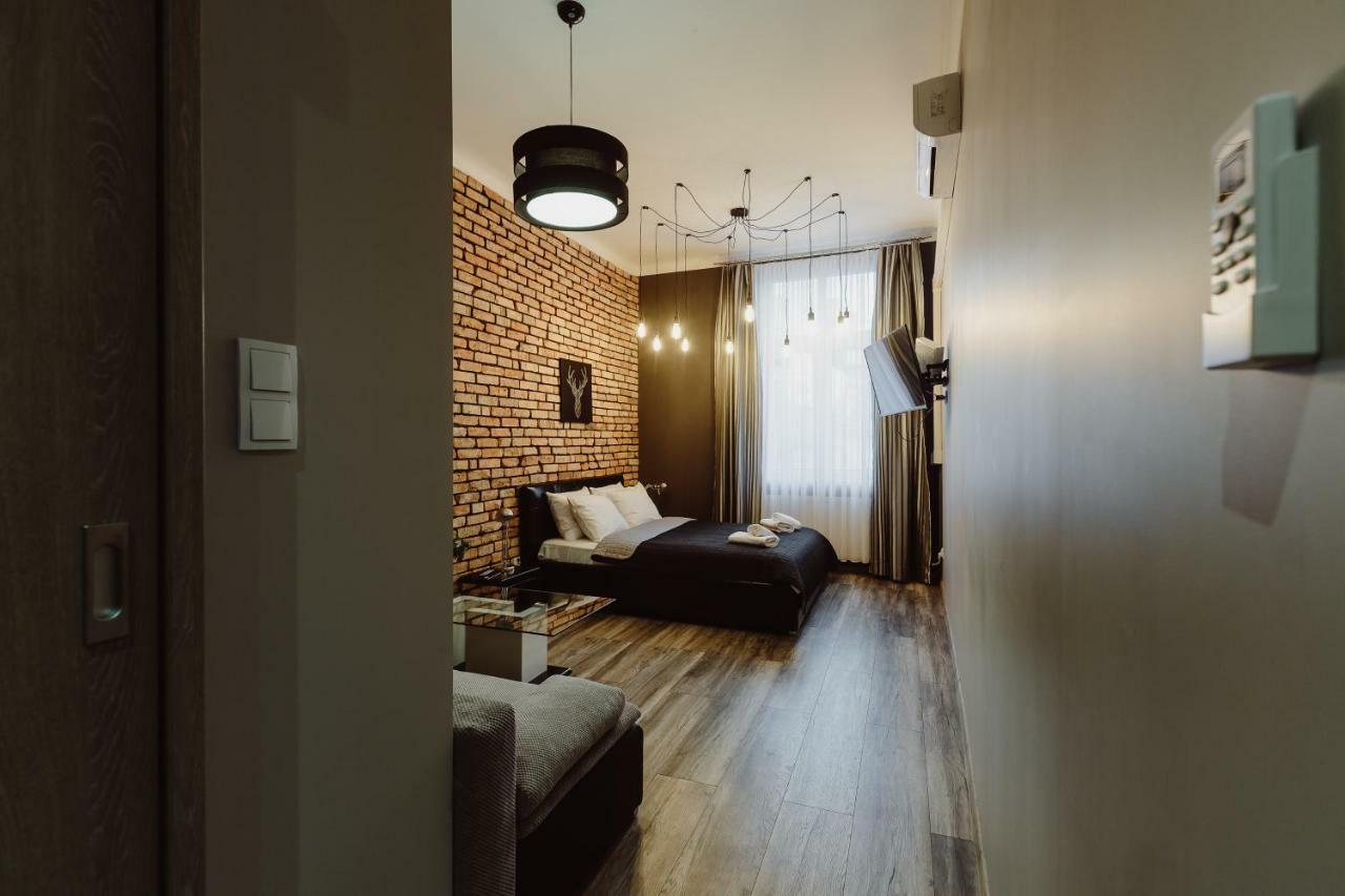 Leo Apartments Main Square Kraków Eksteriør billede